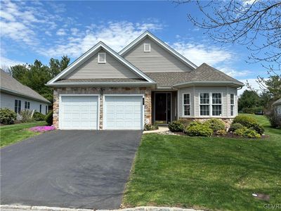 52 Glenmoor Cir N, Easton, PA, 18045