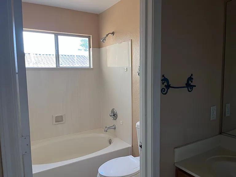 4746 W Carla Vista Dr — Photo 41
