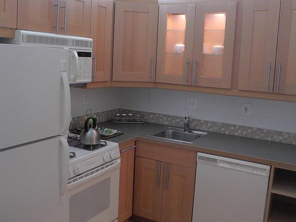 4th image of 4515 Willard Ave APT S717