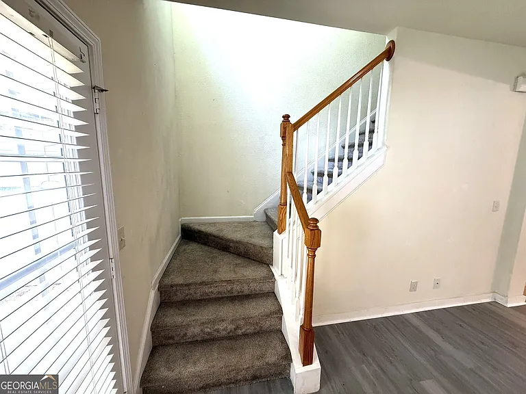 207 Granite Way — Photo 12