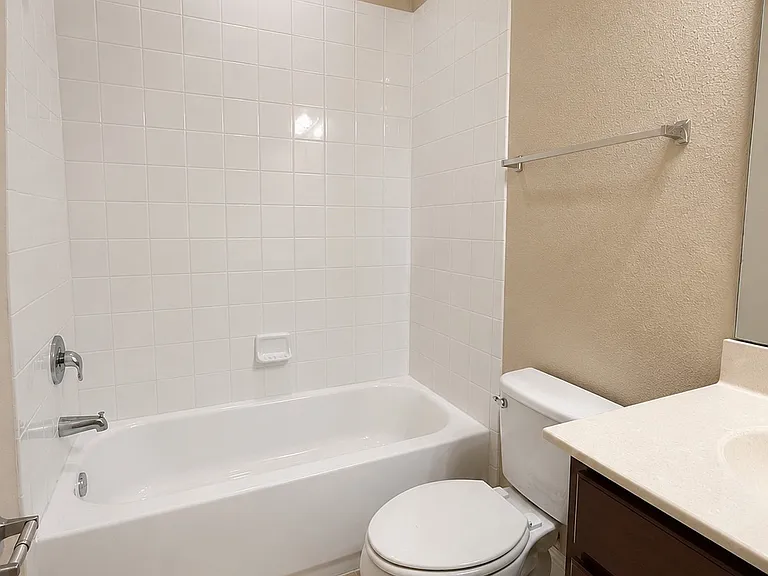 14225 Walcott Ave — Photo 28