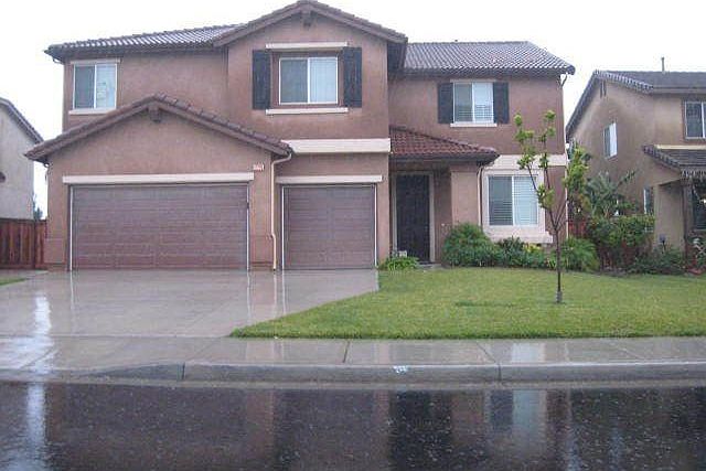 COMPLIMENTS OF PARK PLACE REAL ESTATE