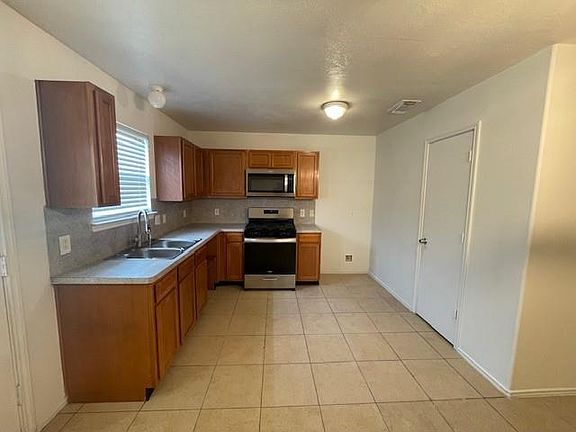 4th image of 17407 Wigeon Way Dr