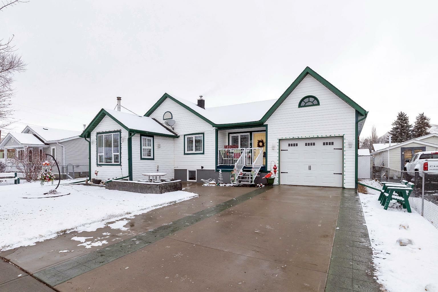 12 S Larch Ave, Drumheller, AB T0J 0Y1 Zillow