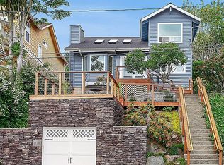 5200 Kupele Pl APT B, Lahaina, HI 96761