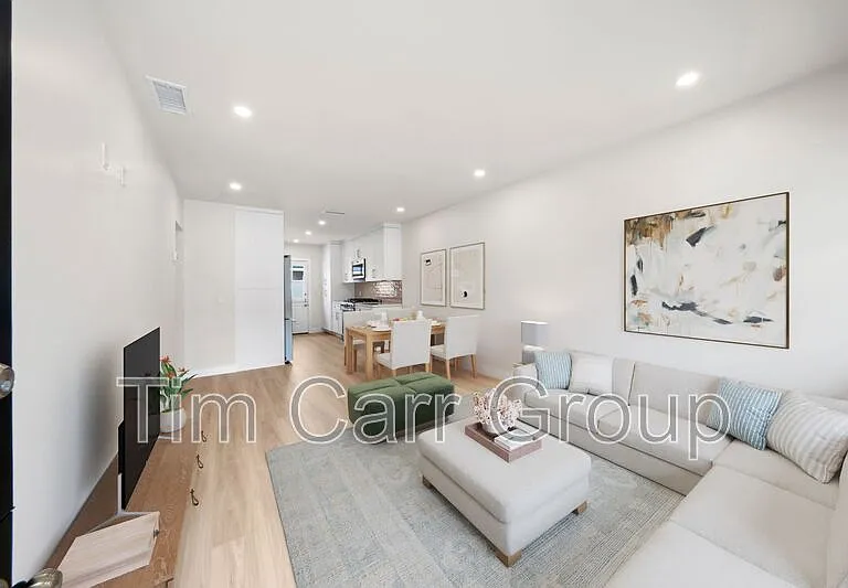 1801 Clay St — Photo 5