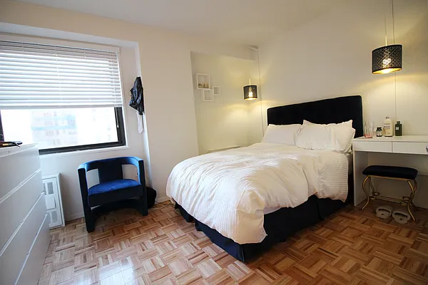 Rented by Corcoran | media 19