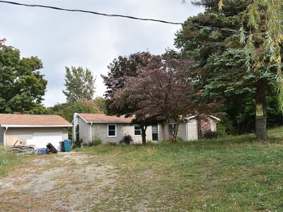 12530 Hopkins Rd, North East, PA, 16428