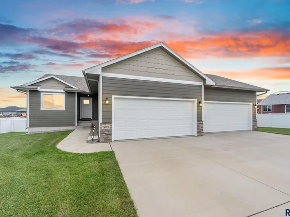 503 Miah St, Harrisburg, SD 57032