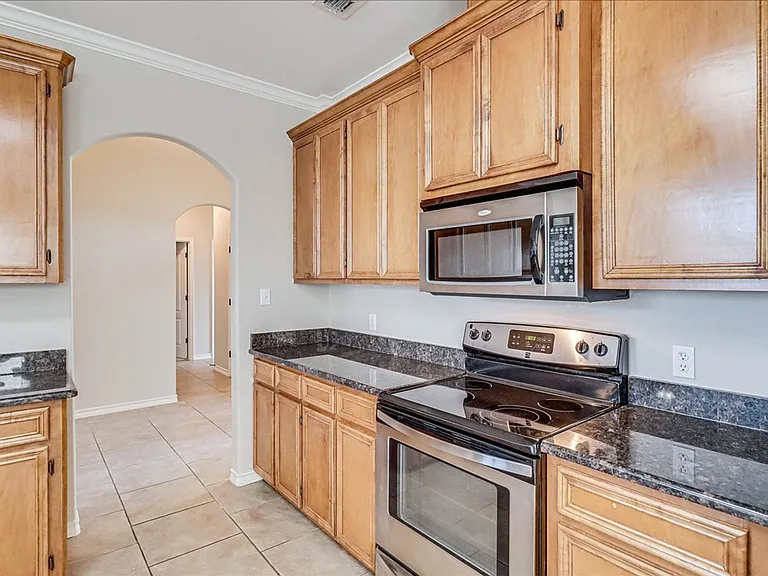 5810 Aava — Photo 20