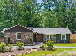 26 Glen Cove Rd, Arden, NC 28704