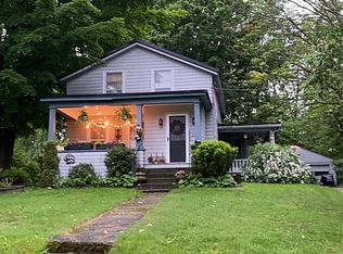 49 Hamlet St, Fredonia, NY 14063
