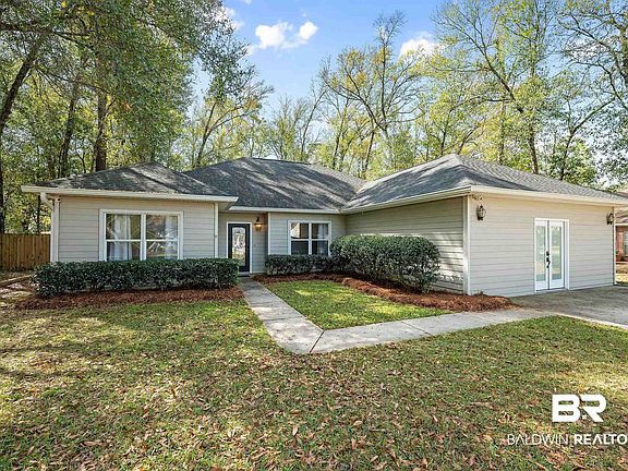 2nd image of 19090 Stout Ln