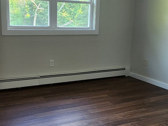 5th image of 3 Campbell Dr #3