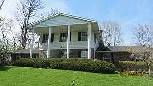 5591 Winton Rd photo 1