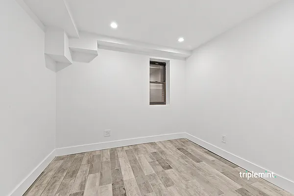 Rented by Triplemint | media 23