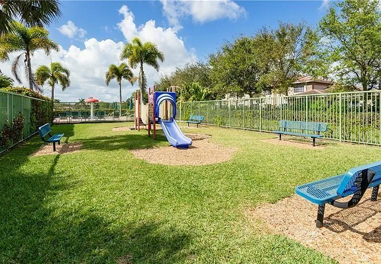 6760 Heritage Grande #6103 — Photo 13