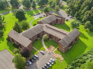 64 Avonwood Rd, Avon, CT 06001