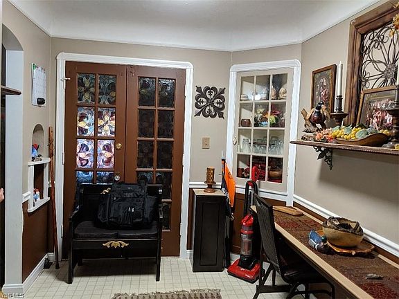 5th image of 3108 W 146th St