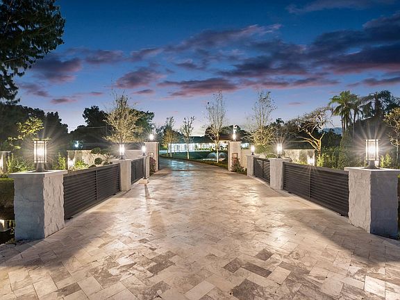 5th image of 13110 Mustang Trail