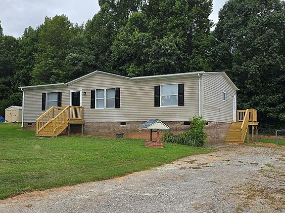 5th image of 122 Carefree Ln