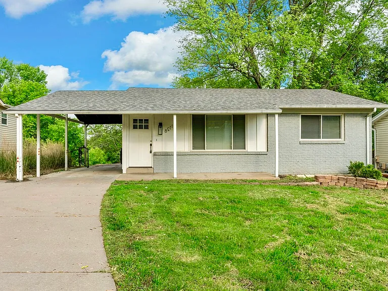 1149 Saratoga Dr — Photo 11