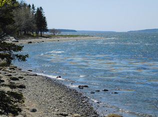 68 Sea Haven Ln, Trenton, ME 04605