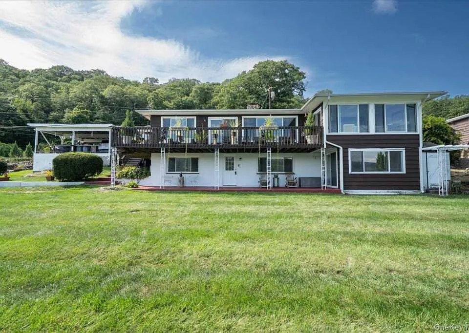 14 Hemlock Hl