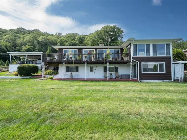 14 Hemlock Hl, Greenwood Lake, NY 10925