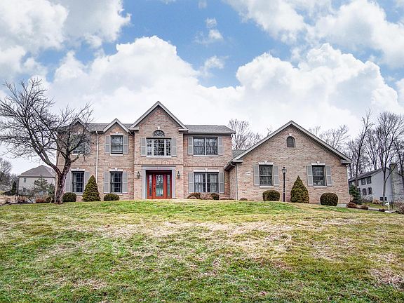 2nd image of 2044 Londondale Pkwy