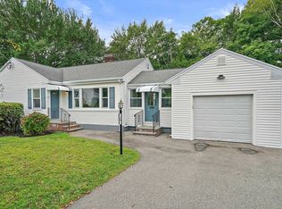 54 Grove Cir, Braintree, MA 02184
