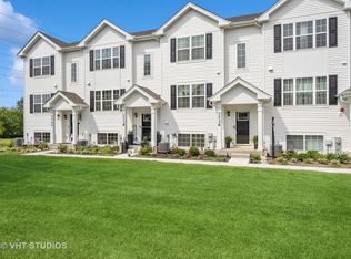 3736 Bailey Rd, Yorkville, IL 60560