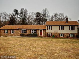 9751 Moor Green Dr, Manassas, VA 20112