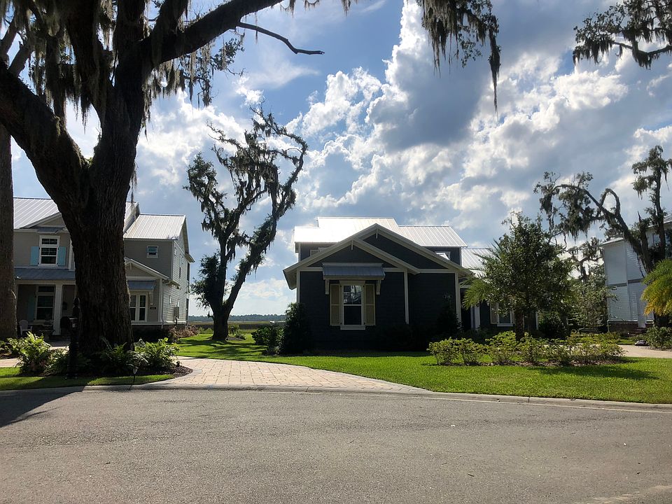 2nd image of 2016 Waterway Island Ln