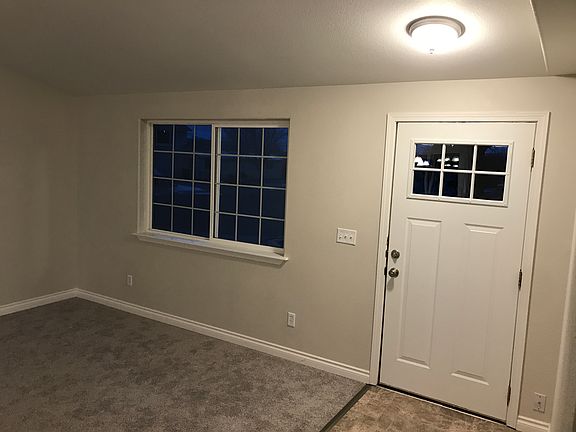 2nd image of 3146 Iris St