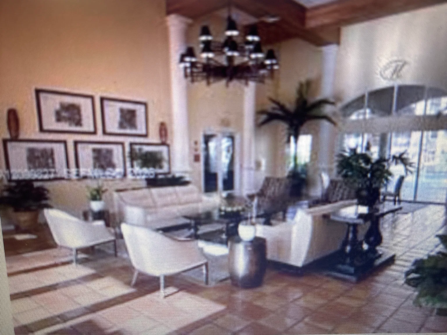 3 bed, 1889 sqft, $2,850 — Photo 3