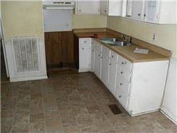 2nd image of 6305 Sunnyside Dr