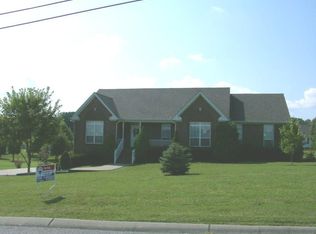 205 Hickory Trl, White House, TN
