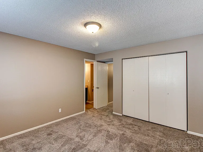cpa - College Park Apartments — Photo 30