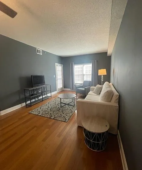 1075 Peachtree Walk NE #A302 — Photo 9
