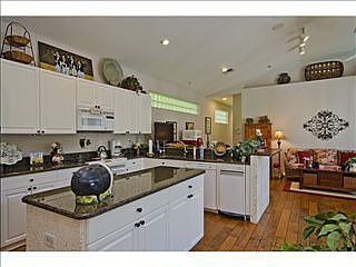 4th image of 25070 Pinewater Cove Ln