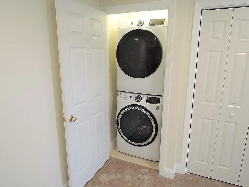 Full Size Washer & Dryer