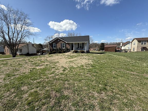 2nd image of 1318 Barbara Dr