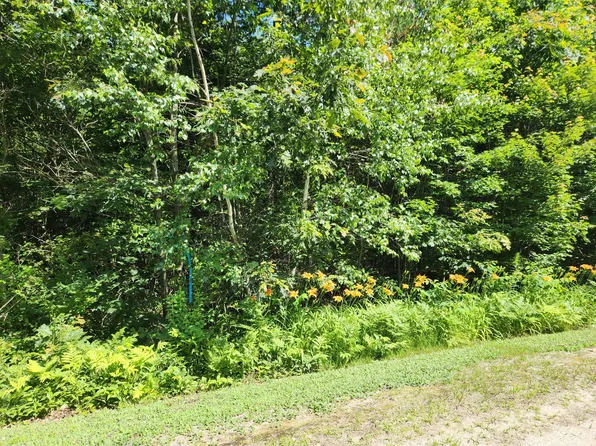 60 Old Portland Road, Auburn, ME 04210