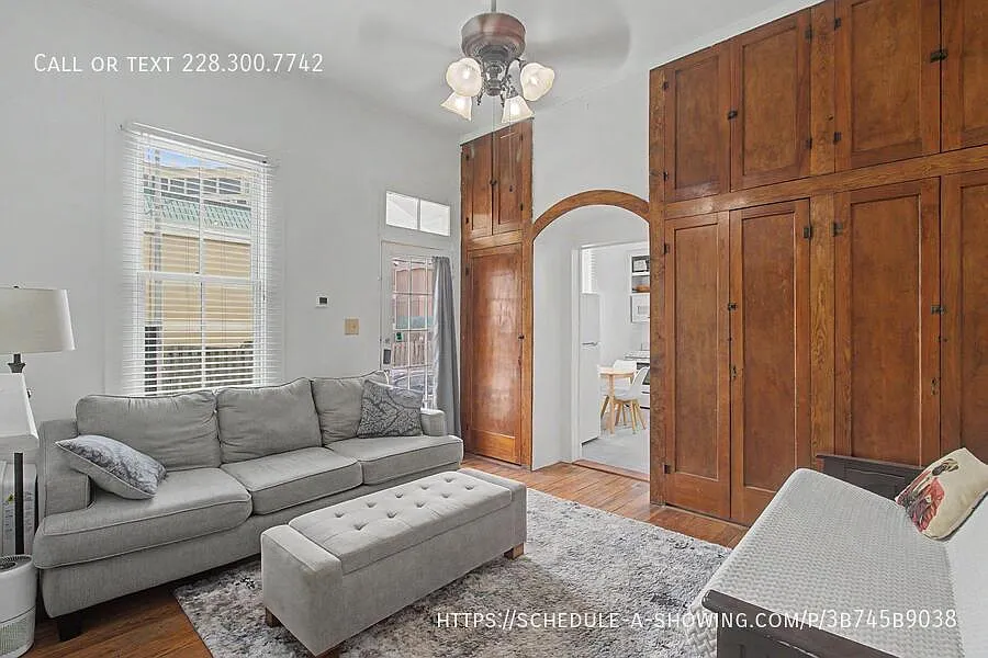 Building Photo - 129 Fayard St #1