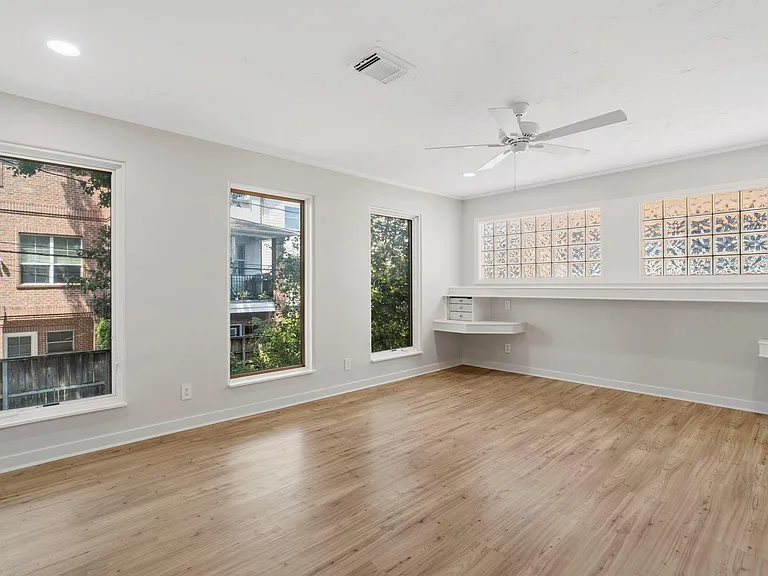 6215 Westcott St #A — Photo 35