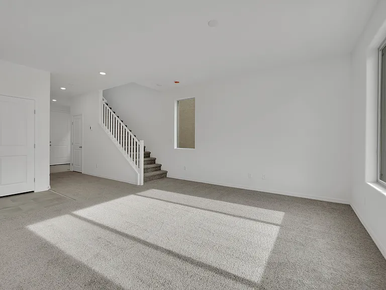 5803 W Haleh Ave — Photo 8