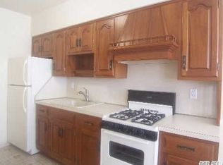 2232 47th St #2, Astoria, NY 11105