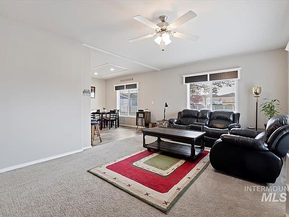 5th image of 1460 Republic Ln
