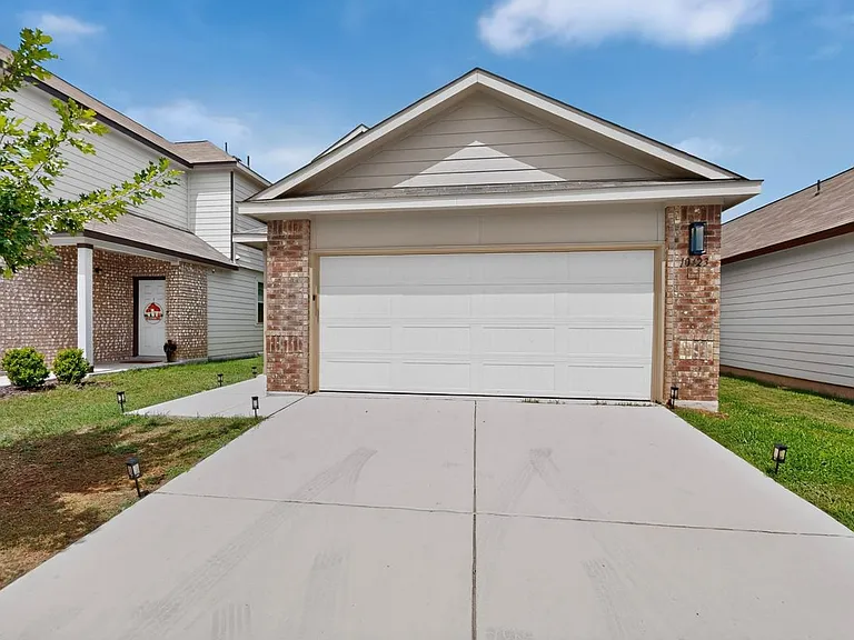 10423 Green Pr — Photo 3
